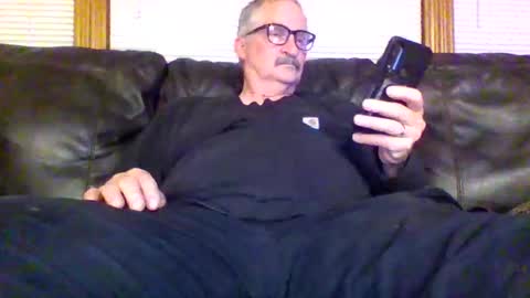 ghost2534 online show from December 5, 4:20 am