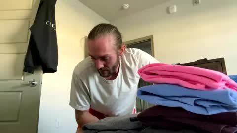 Ghost online show from August 6, 12:27 am