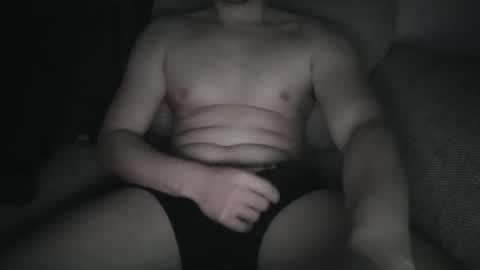 Giantjunkjack online show from November 4, 6:53 pm