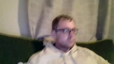 Snapshot of ginwood chatting on December 22, 10:58 pm ginwood online show from December 22, 10:58 pm