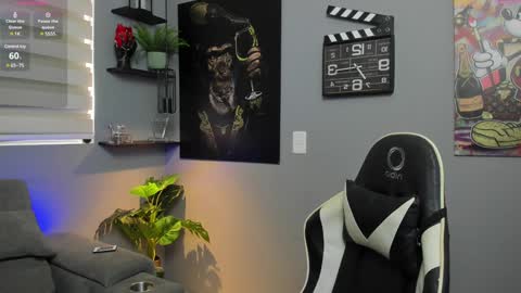 Giorgio leone online show from December 16, 9:20 pm