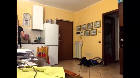 giovanni_1964 online show from April 7, 5:57 pm