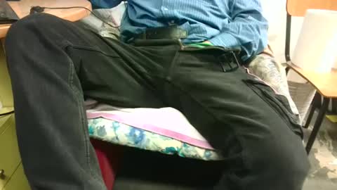 Snapshot of giulio__35 chatting on March 9, 5:44 am giulio__35 online show from March 9, 5:44 am
