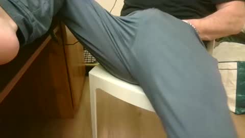 Snapshot of giulio__35 chatting on February 18, 10:14 pm giulio__35 online show from February 18, 10:14 pm