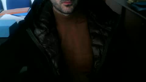 giuseppevai1 online show from March 21, 2:54 pm