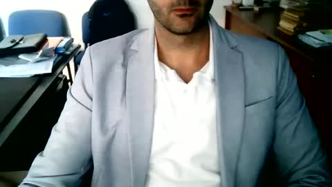 giuseppevai1 online show from May 26, 8:21 am
