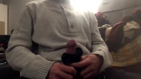 give1tin online show from October 16, 7:00 pm