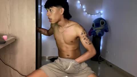 glen_connor_11 online show from January 19, 2:25 am