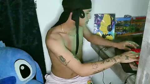 glen_connor_11 online show from December 23, 2:20 am