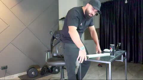 Matthew .. for short call me Matt online show from January 10, 4:41 pm