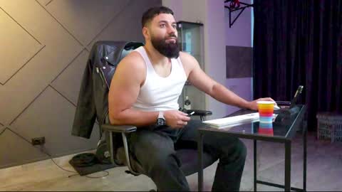 Matthew .. for short call me Matt online show from January 14, 6:13 am