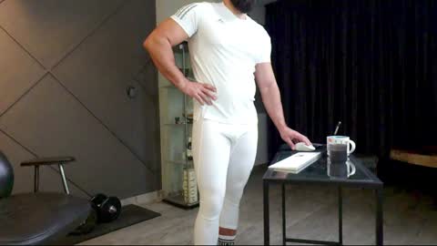 Matthew .. for short call me Matt online show from January 18, 4:19 am