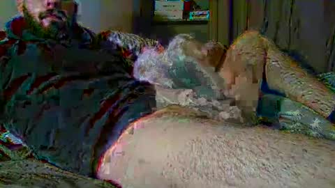 guybuzz online show from December 18, 5:00 pm