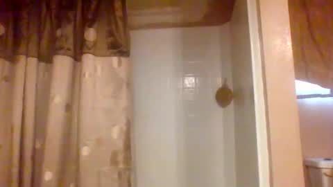 glong460763 online show from February 1, 5:47 pm