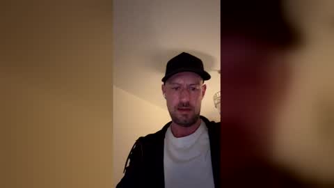 gman4269 online show from April 4, 12:07 am