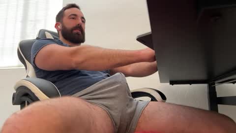 Gavin Norris online show from December 17, 5:15 pm