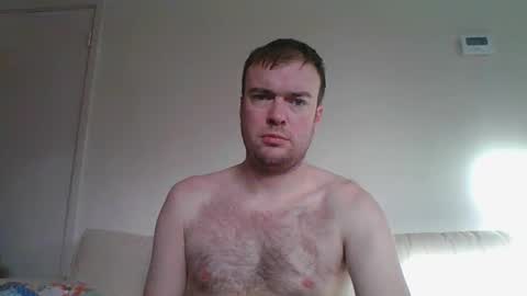 Snapshot of gogo12104 chatting on December 31, 12:46 pm jme online show from December 31, 12:46 pm