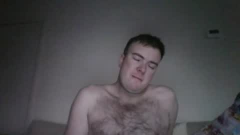 Snapshot of gogo12104 chatting on March 3, 5:45 pm jme online show from March 3, 5:45 pm