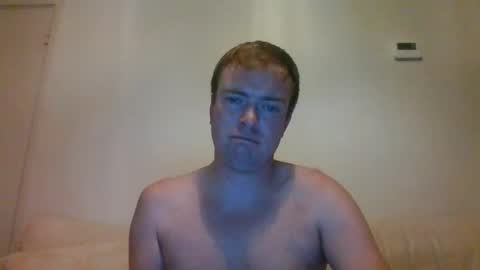 Snapshot of gogo12104 chatting on October 16, 5:43 pm jme online show from October 16, 5:43 pm