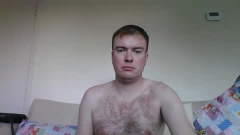 Snapshot of gogo12104 chatting on March 4, 4:20 pm jme online show from March 4, 4:20 pm