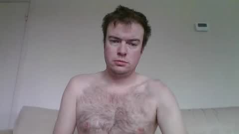 Snapshot of gogo12104 chatting on February 14, 8:52 am jme online show from February 14, 8:52 am