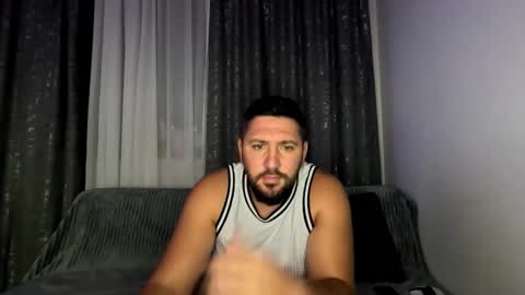 gold_alpha_boy online show from September 19, 6:52 pm