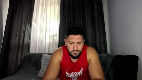 gold_alpha_boy online show from September 17, 9:43 am