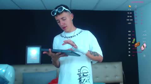 good_sheep online show from December 9, 11:30 pm