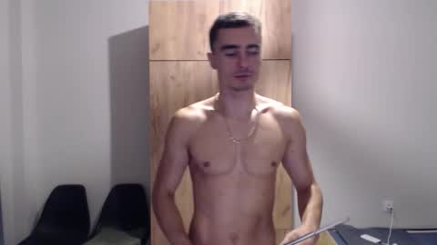 goodgg229975 online show from September 11, 6:29 pm