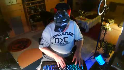 google5001 online show from January 7, 2:16 am