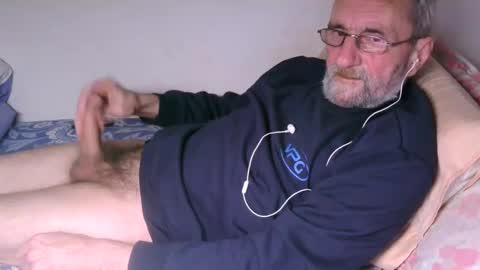 Mark online show from January 3, 12:22 am