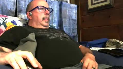 granitebuckeye1969 online show from October 29, 10:34 pm