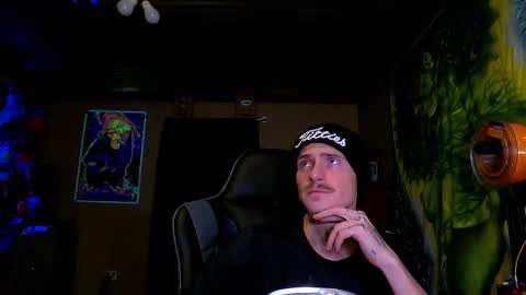 Greenlungs8195 online show from November 5, 7:21 am