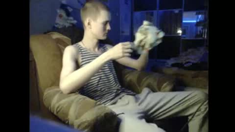 Snapshot of greonn chatting on January 18, 3:49 pm Felix online show from January 18, 3:49 pm