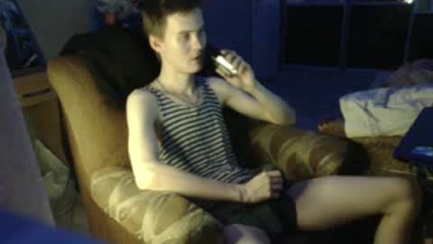 Snapshot of greonn chatting on January 11, 7:05 pm Felix online show from January 11, 7:05 pm