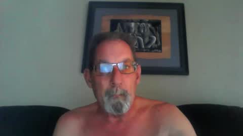 greybeard6868 online show from January 6, 8:39 pm