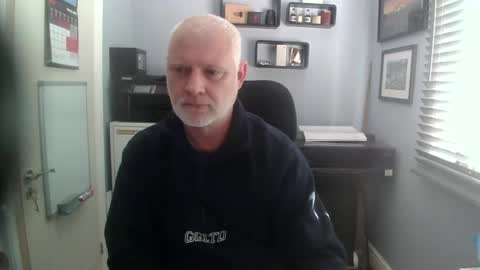 Snapshot of greyfox_6000 chatting on March 12, 12:26 pm greyfox_6000 online show from March 12, 12:26 pm