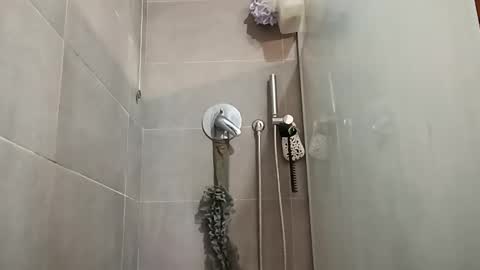 greyhoundbook online show from March 22, 5:07 pm