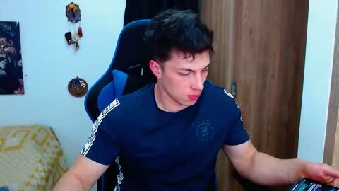 griego01 online show from January 11, 2:30 am