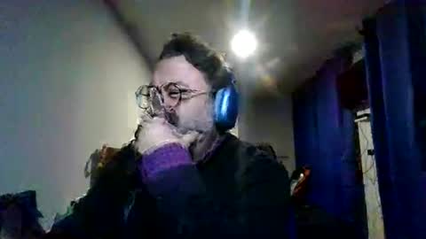 griegozorbatos online show from April 22, 3:02 am