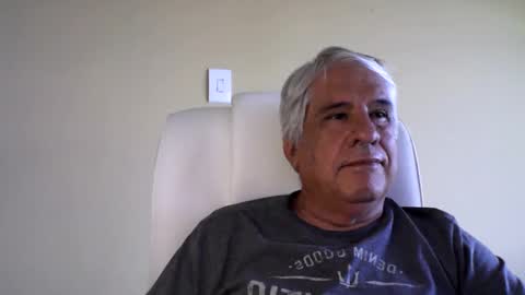 Snapshot of grisa01 chatting on March 1, 1:18 pm grisa01 online show from March 1, 1:18 pm