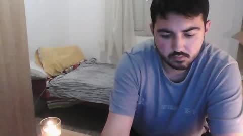 Snapshot of gsendra chatting on December 4, 9:13 pm gsendra online show from December 4, 9:13 pm