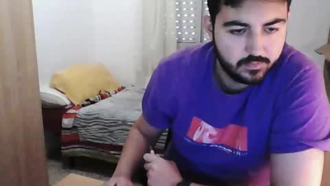 Snapshot of gsendra chatting on December 2, 12:05 pm gsendra online show from December 2, 12:05 pm