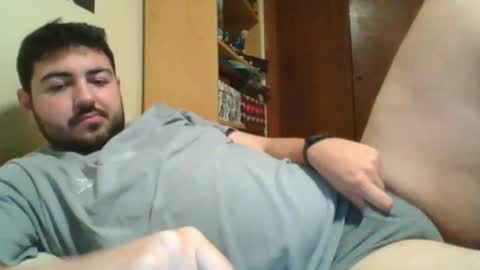 Snapshot of gsendra chatting on December 7, 8:44 am gsendra online show from December 7, 8:44 am