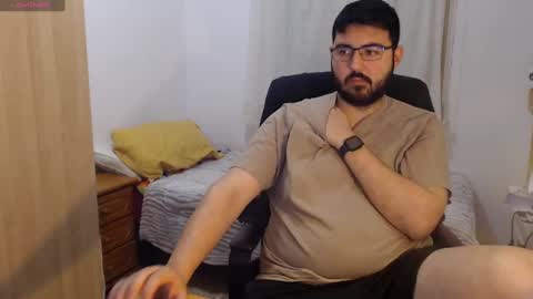 Snapshot of gsendra chatting on March 7, 10:24 am gsendra online show from March 7, 10:24 am