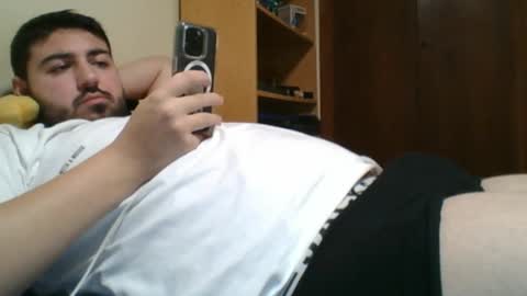 Snapshot of gsendra chatting on December 22, 10:47 pm gsendra online show from December 22, 10:47 pm