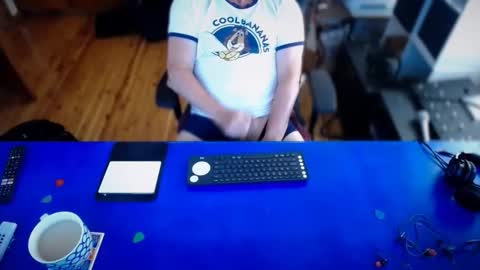 guesswhatigot2 online show from December 19, 7:05 am