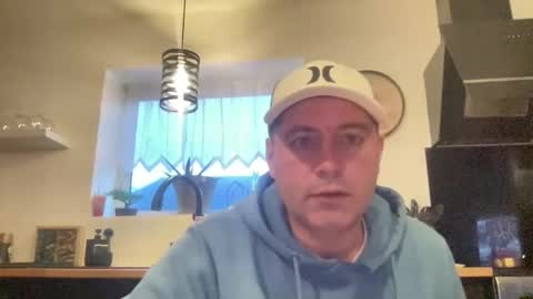 guil0 online show from January 12, 8:24 pm