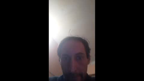 guisoaaaa online show from June 9, 5:09 am
