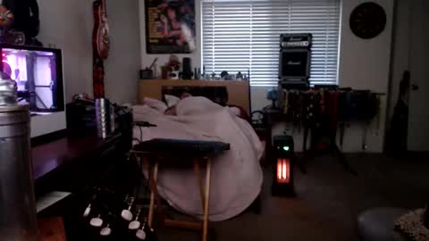 Mario online show from November 27, 3:27 pm